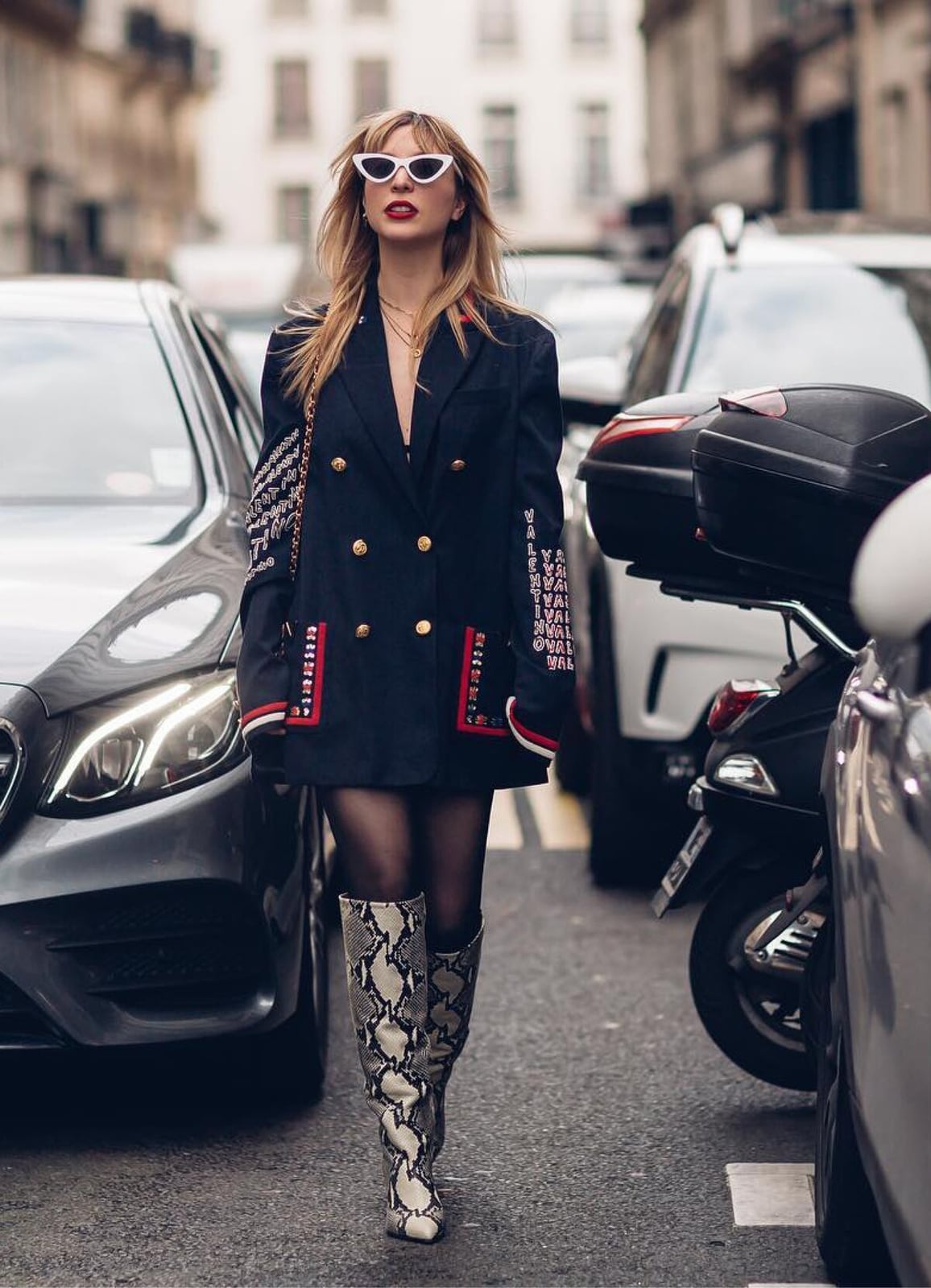 Oversized Navy Embellished Tuxedo Blazer As Dress Oversized Navy Embellished Tuxedo Blazer As Dress — Tuxedo Blazer Outfits 2027