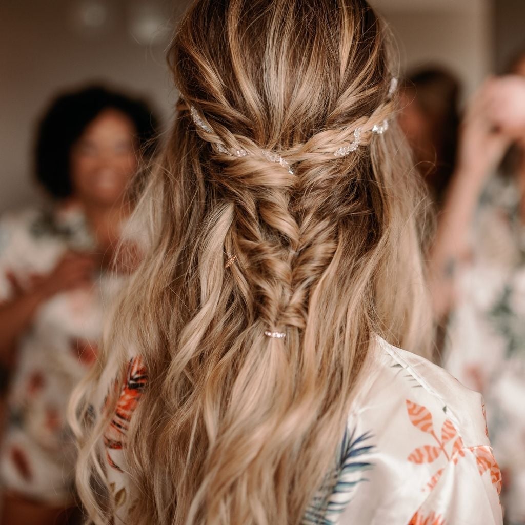 Mid-Back Blonde Half-Up With Fishtail Braid — Undone Hairstyles 2027