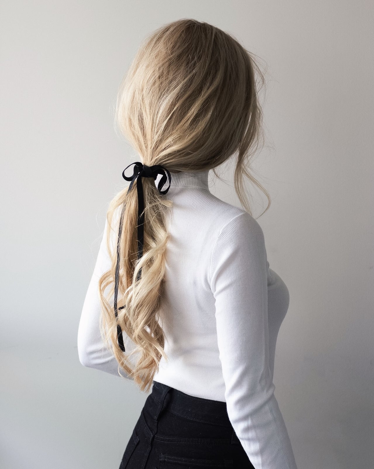 Mid-Back Ash Blonde Ponytail With Ribbon — Undone Hairstyles 2027