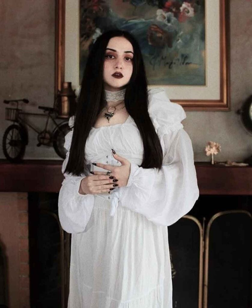 White Puffy Sleeve Dress with Lace Collar White Puffy Sleeve Dress with Lace Collar — Vampire Aesthetic Outfits 2027