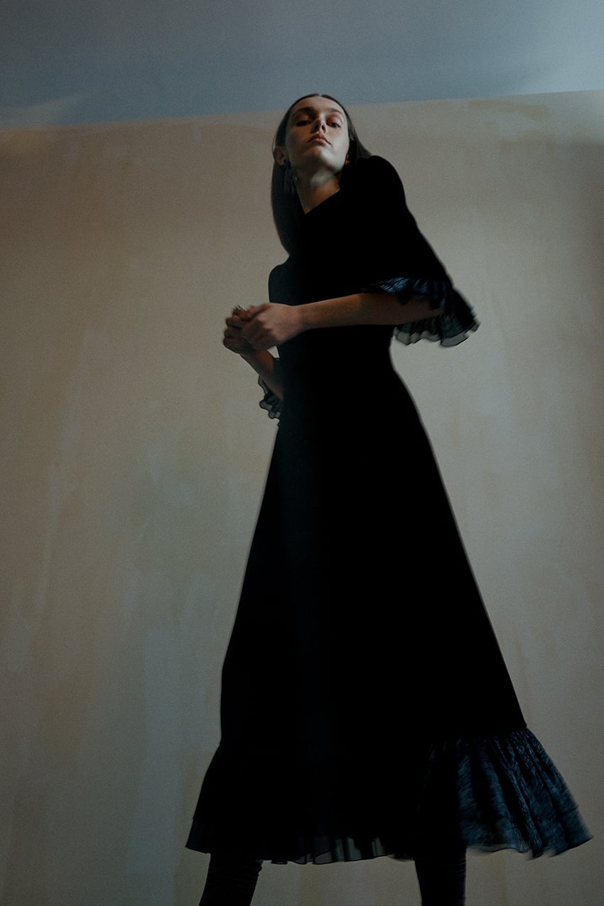 Long Black Velvet Dress with Ruffled Trim Long Black Velvet Dress with Ruffled Trim — Vampire Aesthetic Outfits 2027