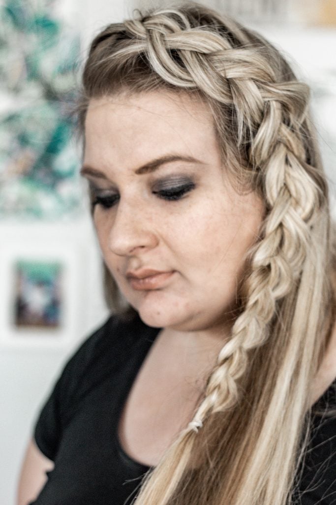 Collarbone Ash Blonde Dutch Braid Collarbone Ash Blonde Dutch Braid — Viking Braided Hairstyles 2027