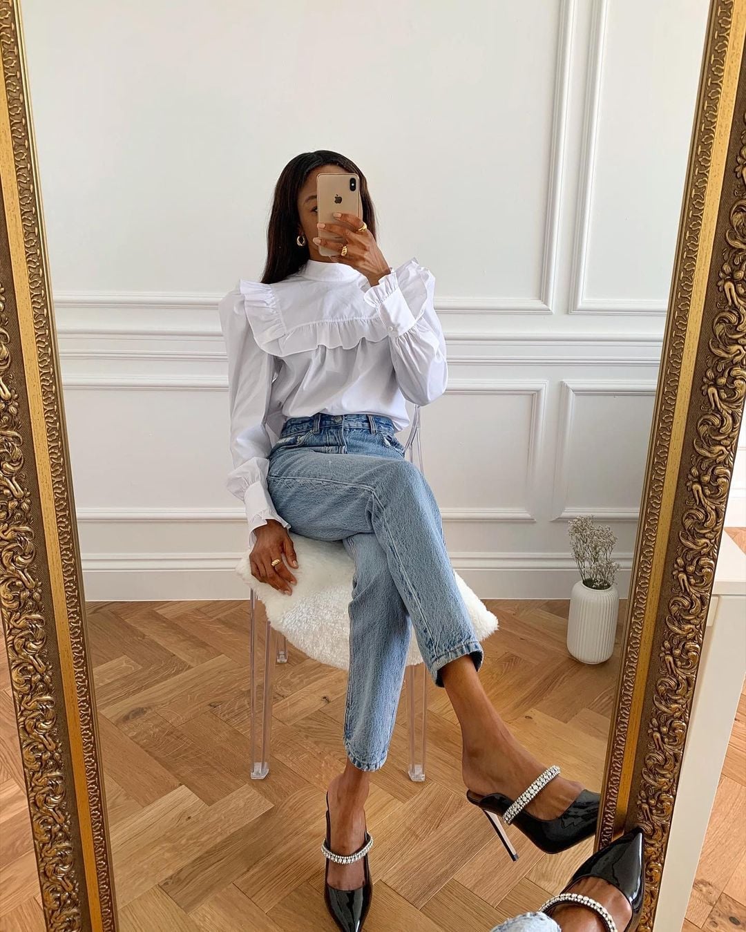 White Ruffled Blouse With Jeans White Ruffled Blouse With Jeans — White Blouse Outfits 2027