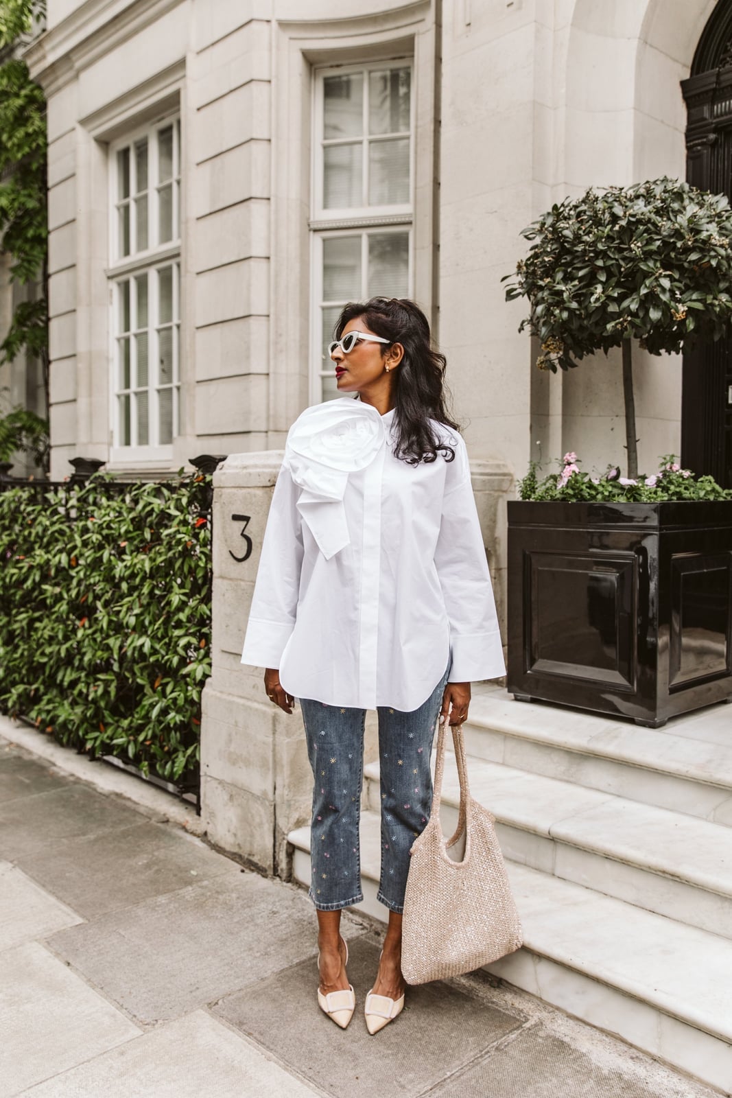 Oversized White Shirt With Floral Applique Oversized White Shirt With Floral Applique — White Blouse Outfits 2027