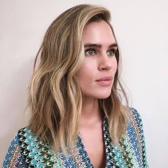 Ash Blonde Lob With Balayage Highlights Ash Blonde Lob With Balayage Highlights — Winter Haircuts 2027 for Square Faces