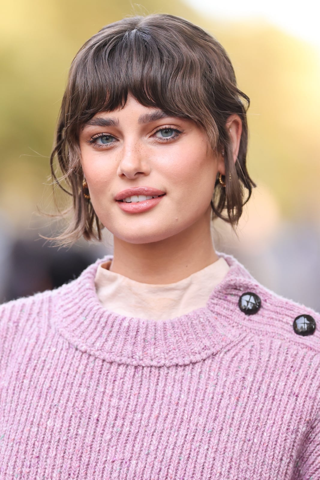 Collarbone Shag With Curtain Bangs Collarbone Shag With Curtain Bangs — Winter Haircuts 2027 for Square Faces