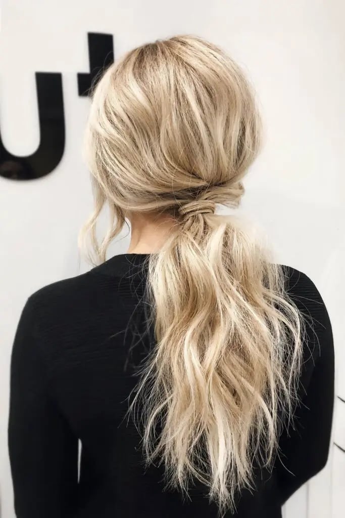Loose Ash Blonde Ponytail With Soft Waves Loose Ash Blonde Ponytail With Soft Waves — Winter Ponytail Hairstyles 2027